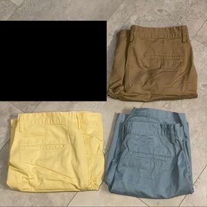 Gap men’s khaki shorts sz 32 - 3 pairs